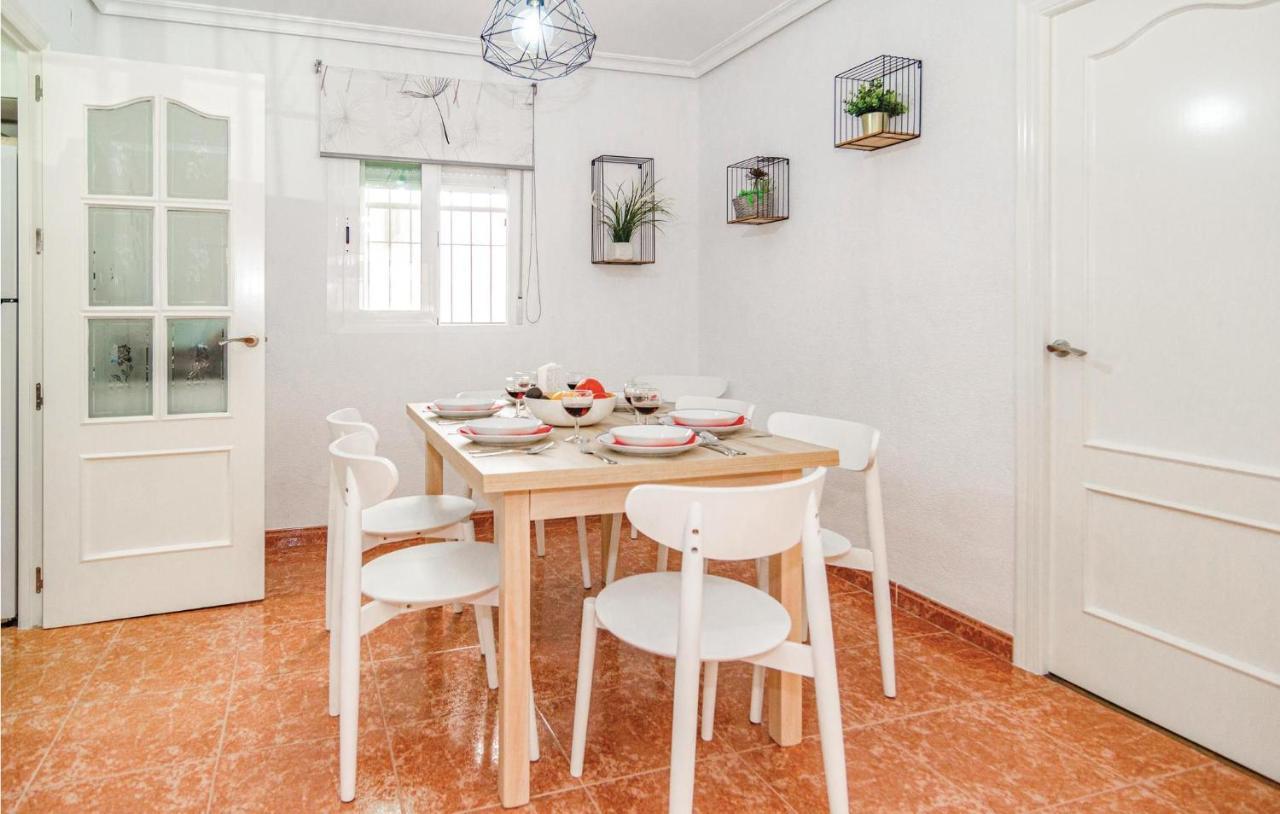 Stunning Apartment In Cordoba With Kitchen Экстерьер фото